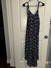 Stylish Flattering Paisley Blue Vince Camuto Strappy Gauchos W/ Pockets Large