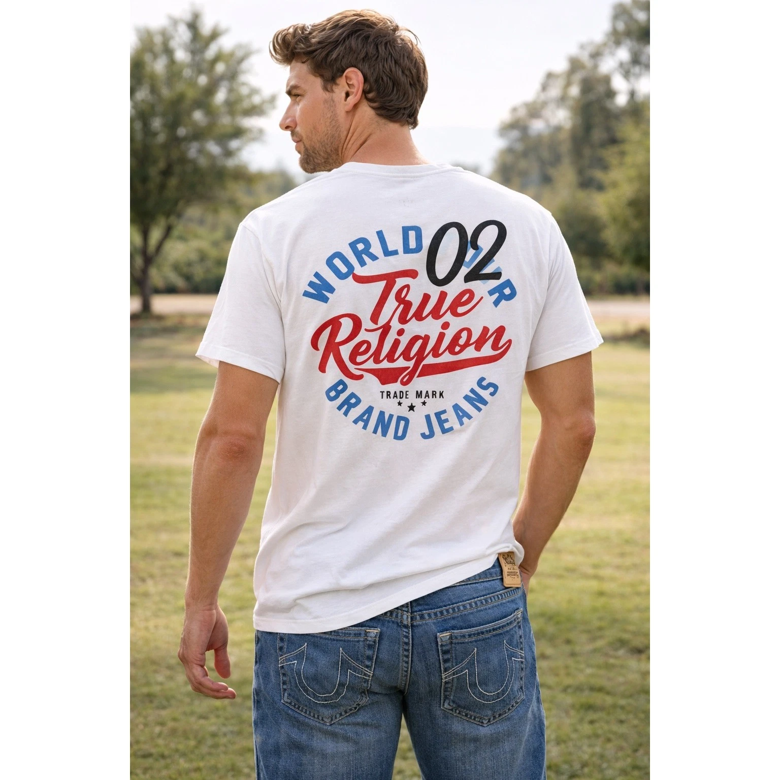 True Religion Unisex White World Tour 02 Graphic Logo T-Shirt Large Short Sleeve