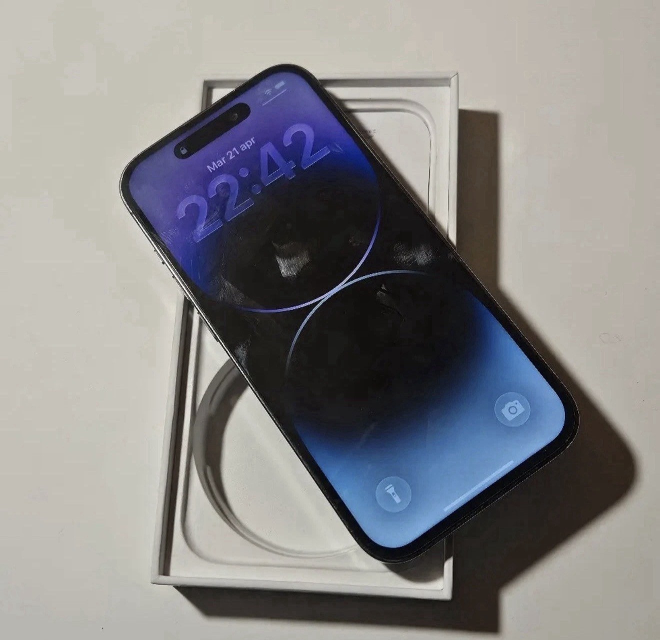 Apple iPhone 15 Pro Max - 256GB - Titanio Nero (Sbloccato)