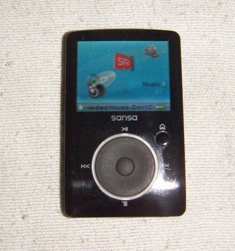 Reproductor MP3 multimedia digital SanDisk Sansa Fuze (4 GB) negro. Funciona muy bien, excelente estado - Imagen 3 de 3