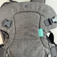 Infantino Flip 4-in-1 Convertible Infant Baby Carrier - Gray - Buckle Comfort