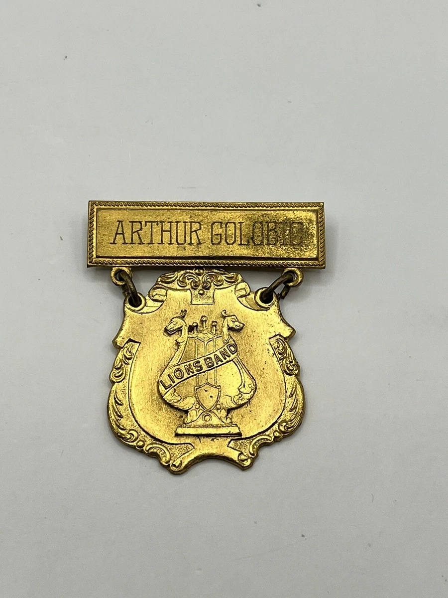 Badge émaillé Lions Club - Pin's Vintage - Inde - Collection