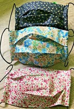 COTTAGE FLORAL HANDMADE PLEATED FACE MASK