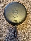 Vintage GRISWOLD #6 Cast Iron Skillet - 699 T Small Logo Erie PA Smooth Bottom c — photo 3