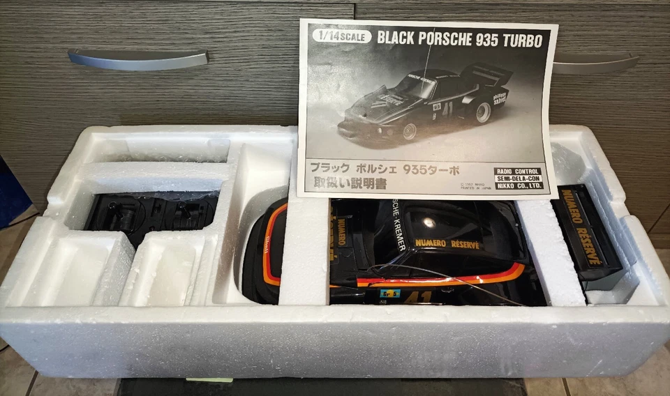 NIKKO BLACK PORSCHE 935 TURBO  1/14 sc Digital Proportional 40 MHz Japan Vers. - Immagine 3 di 4