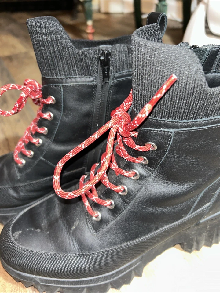 $149 Botas de plataforma con cordones de cuero resistentes al agua Nurture Whitney talla 8,5 Foto 4 de 4