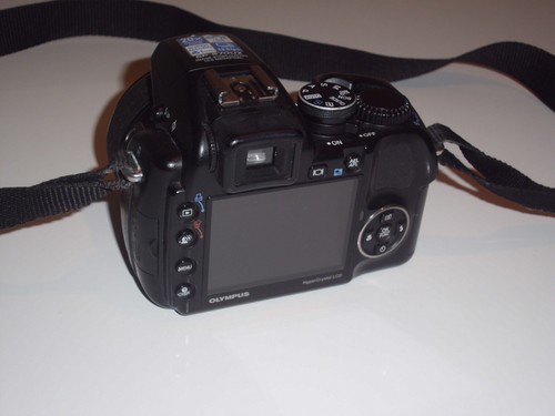 Olympus SP-570UZ 10.0MP Digitalkamera - (siehe Beschreibung) - Bild 4 von 15