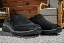 Skechers Womens 10 Black Slip On Work Shoes Relaxed Fit Memory Foam Cushioned