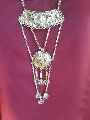 2 Express limited, Statement piece Necklaces both marked EXPRESS Vintage WOW