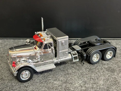 RARO-Top 1/64 Modellino Auto in Resina di Alta Qualità International RDF-405 Trattore - Foto 20 di 48