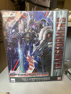 ThreeZero Transformes: The Last Knight OptimusPrime DLX 11.2