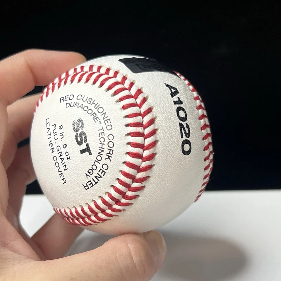 Michael Jordan Signed Baseball Autograph W/ COA Chicago Bulls #23 - Image 4 of 4