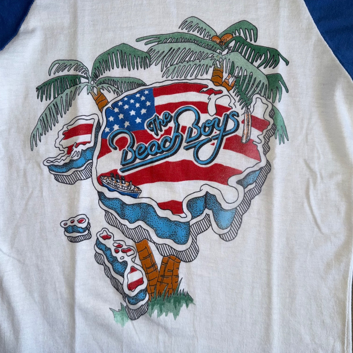 EARLY 80s VINTAGE THE BEACH BOYS USA TOUR CONCERT T-SHIRT ADULT SZ 
