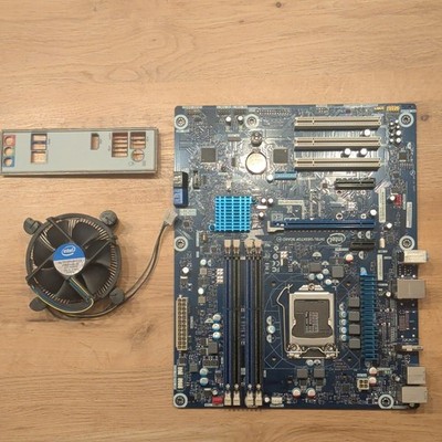 Intel Desktop Board MicroATX LGA1156 DDR3 4x RAM + I/O-Blende + Kühler