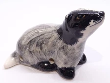 Babbacombe BLP Pottery ENGLAND * European Badger  * Pie Bird Vent/Funnel