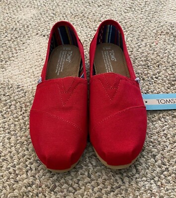 TOMS Slip On Flat Shoes Classic Red Canvas Women's Size