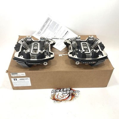 NEW Harley Screamin Eagle 131'' M8 Extreme CNC Ported Water Cooled Heads 16500748