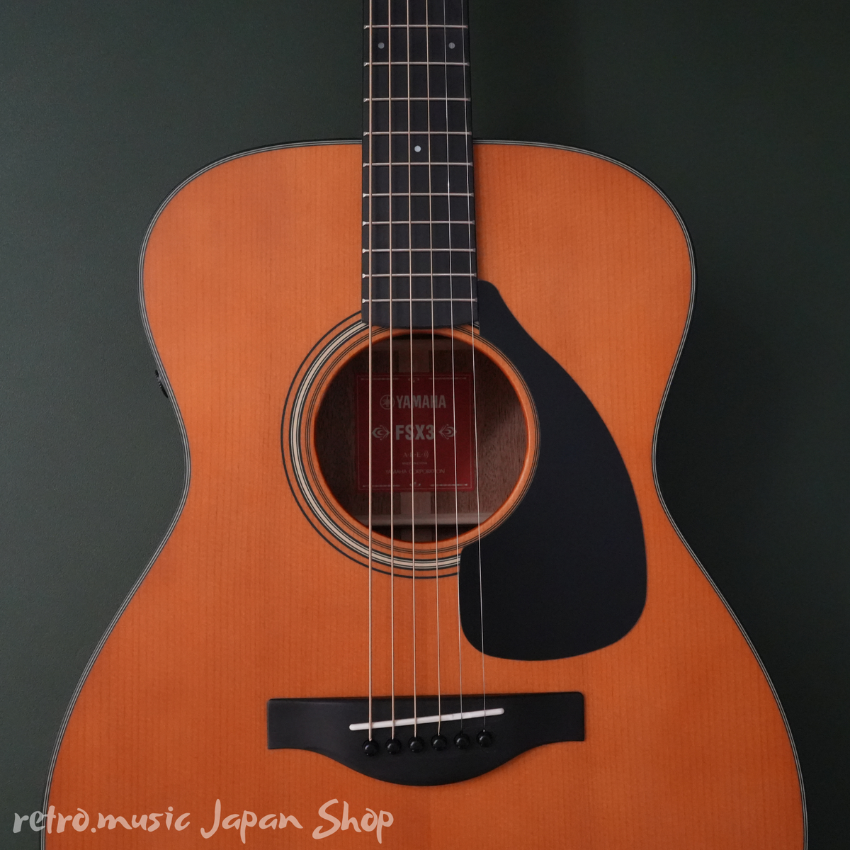 Yamaha FSX3 Red Label Acoustic-Electric Guitar All-Solid Mahogany