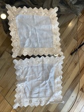 Vintage Lace Scalloped Handkerchief Pair