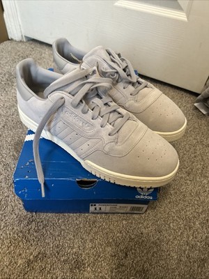 adidas Yeezy Powerphase Grey