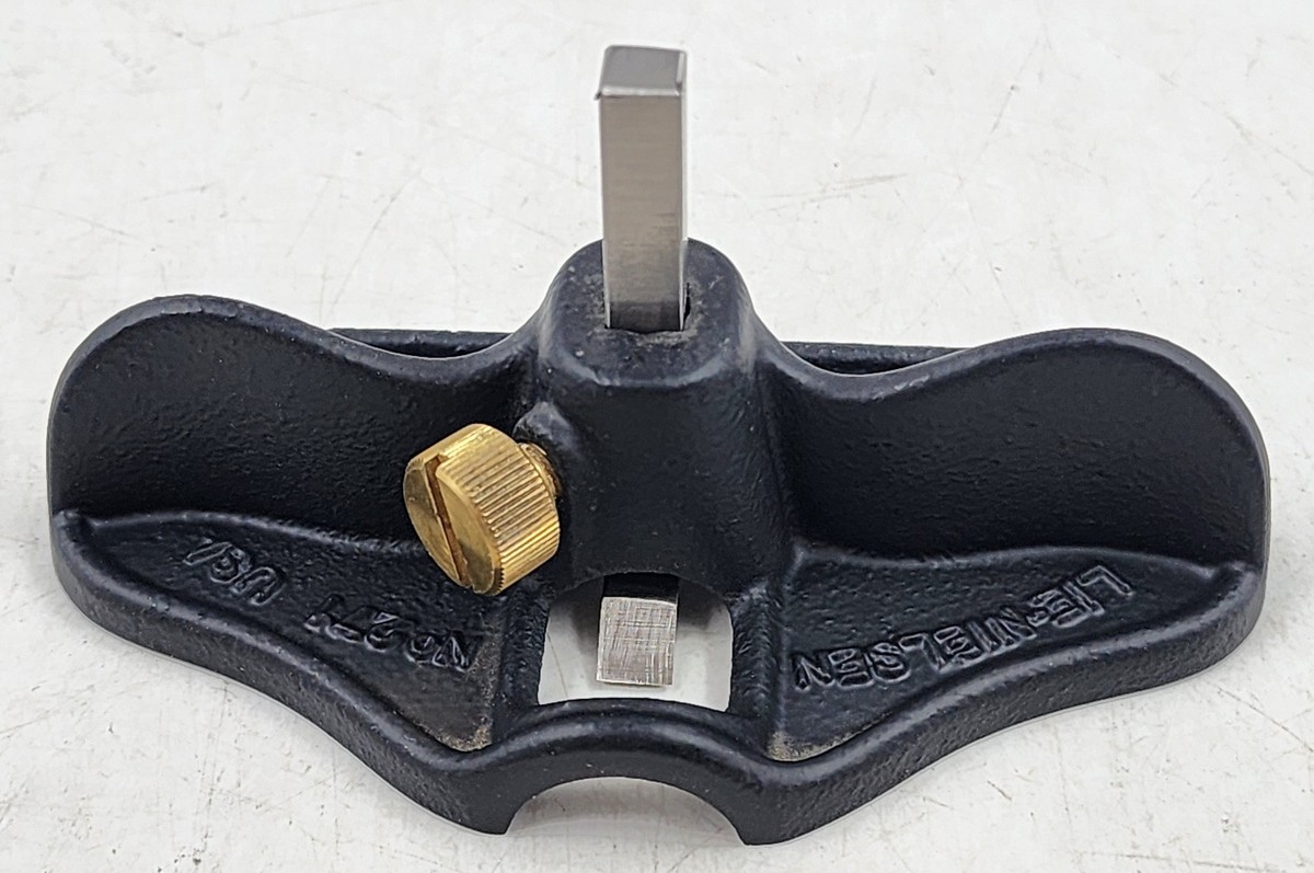 Lie-Nielsenスモール・ルーター・プレーンNo.271 Small Router Plane - Open Throat Lie-Nielsen Toolworks
