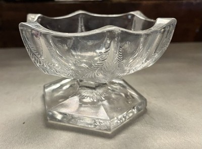 Vtg EAPG Glass McKee Small Hexagon Bowl Fern Garland Pattern Etched Glass 3 x5 