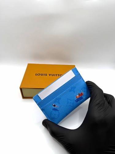 Louis Vuitton Blue Leather wallet & Credit Card Holder for Women and men