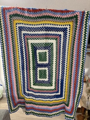 VTG Hand Crocheted Knit Retro Throw Blanket Afghan Spread 54  X 70 Granny Core