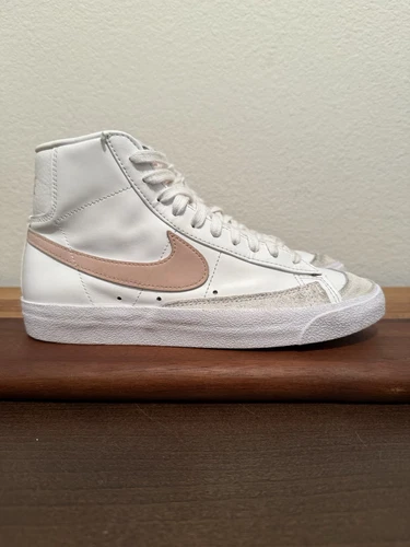 NIKE Blazer donna metà '77 bianco pesca summit bianco rosa Oxford taglia W8