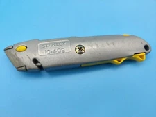 USED Stanley Tools 10-499 Quick Change Utility Knife Retractable 6 Inch 0423a