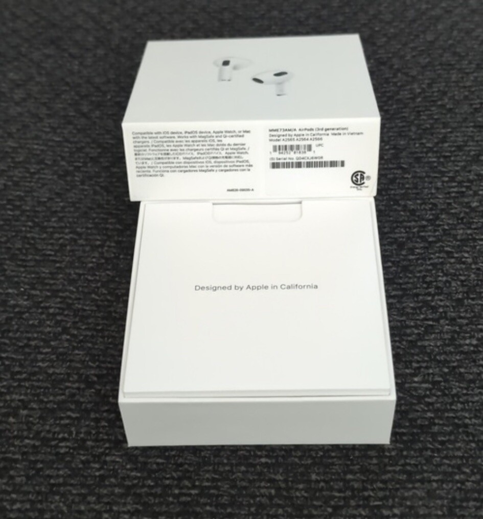 4th Gen AirPods with ANC – Lightning Fast Shipping 🚀-image