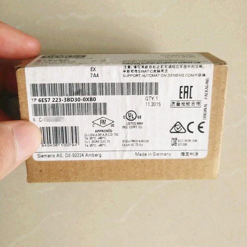 1 Stück BRANDNEU Siemens Simatic S7-1200 6ES7223-3BD30-0XB0 6ES7 223-3BD30-0XB0 - Bild 1 von 3
