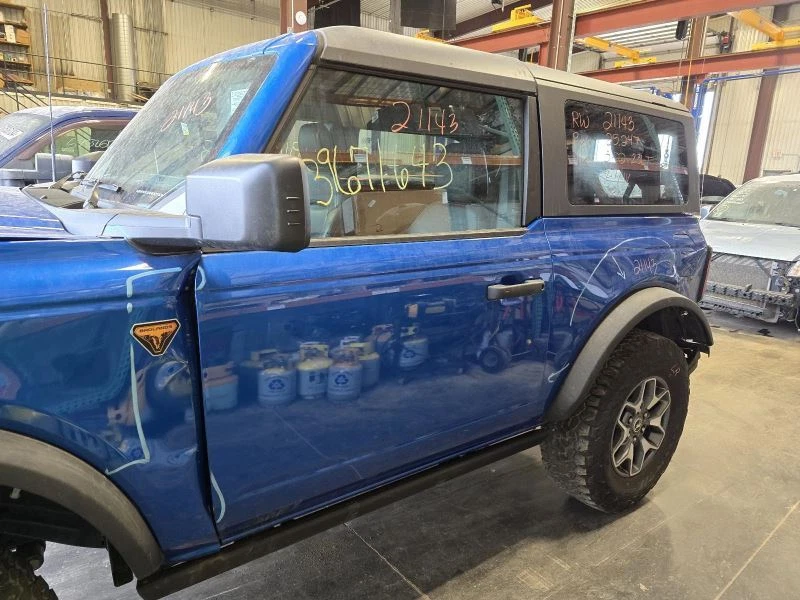 21 - 23 FORD BRONCO Starter E805793 - Image 2 of 4