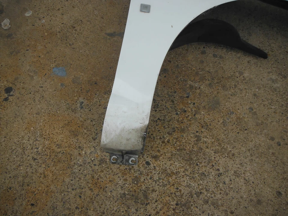 05-10 CHEVROLET COBALT PONTIAC G5 GUARDABARROS DERECHO PASAJERO BLANCO Foto 4 de 4