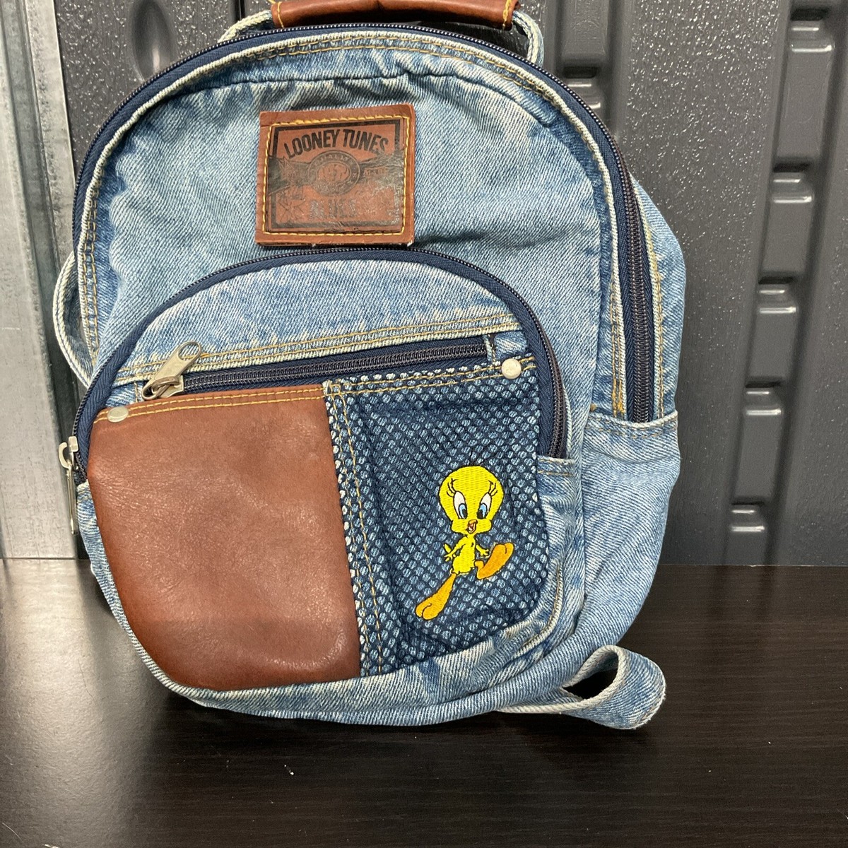 Vintage Looney Tunes Tweety Bird Embroidered Denim Backpack  display picture 2