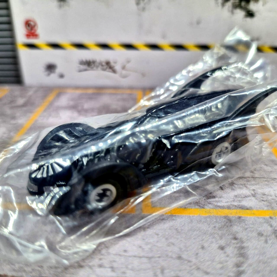 Tomica ограниченная коллекция бэтмобилей полный набор из 5 предметов все типы - Изображение 4 из 4