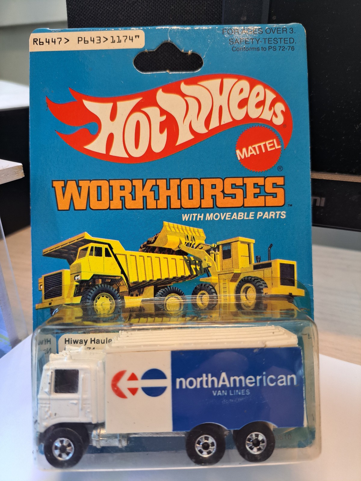 HOT WHEELS WORKHORSES HIWAY HAULER NORTHAMERICAN MOC IN PROTECTOR