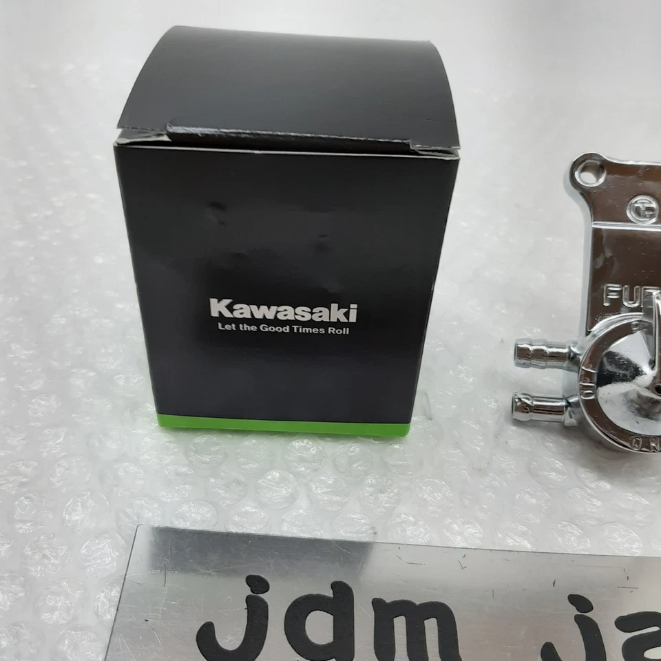 KAWASAKI GENUINO OEM VULCAN 88 1500 MONTAJE GRIFO COMBUSTIBLE VN1500 1987 NUEVO 1999 - Foto 4 de 4