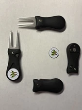 (1)  Switchblade Golf Divot Tool & (1) Castle Pines GC 1" Coin Style Golf Marker