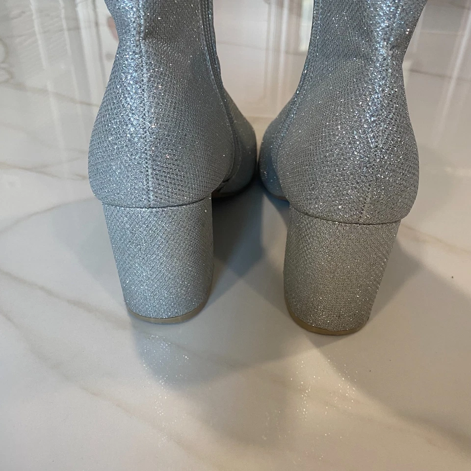 Botines Olivia + Kate plateados brillantes talla 10 punta punta tacón bloque cremallera lateral Foto 4 de 4