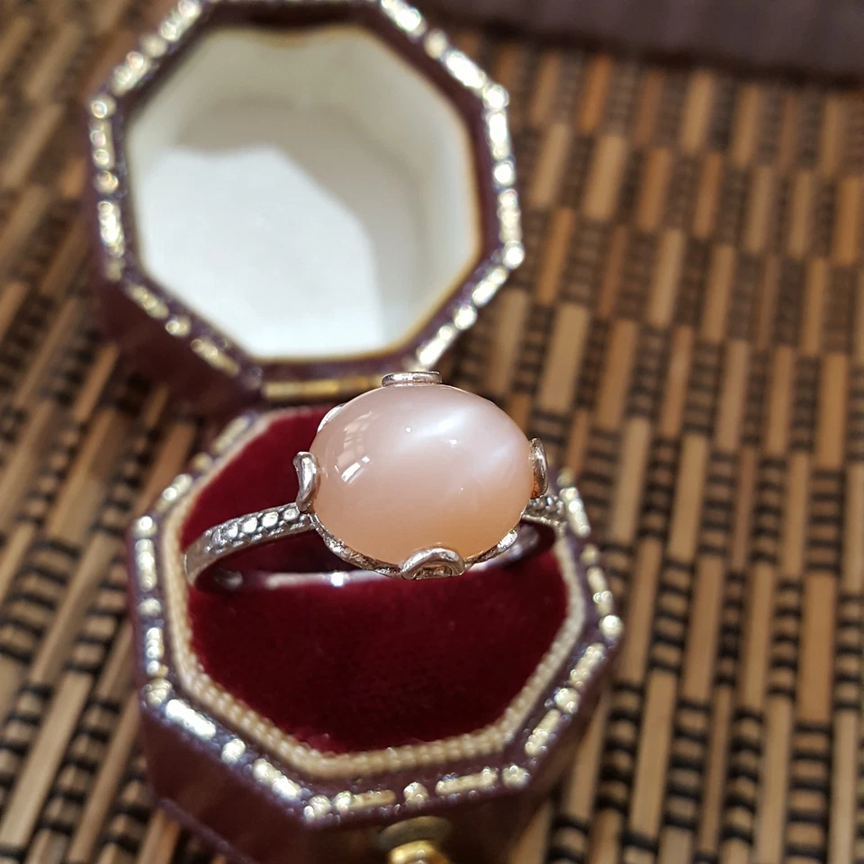Anillo de Plata de Ley 925, Anillo Solitario Piedra Lunar Melocotón Genuino, Talla Q EE. UU. 8 Foto 3 de 4