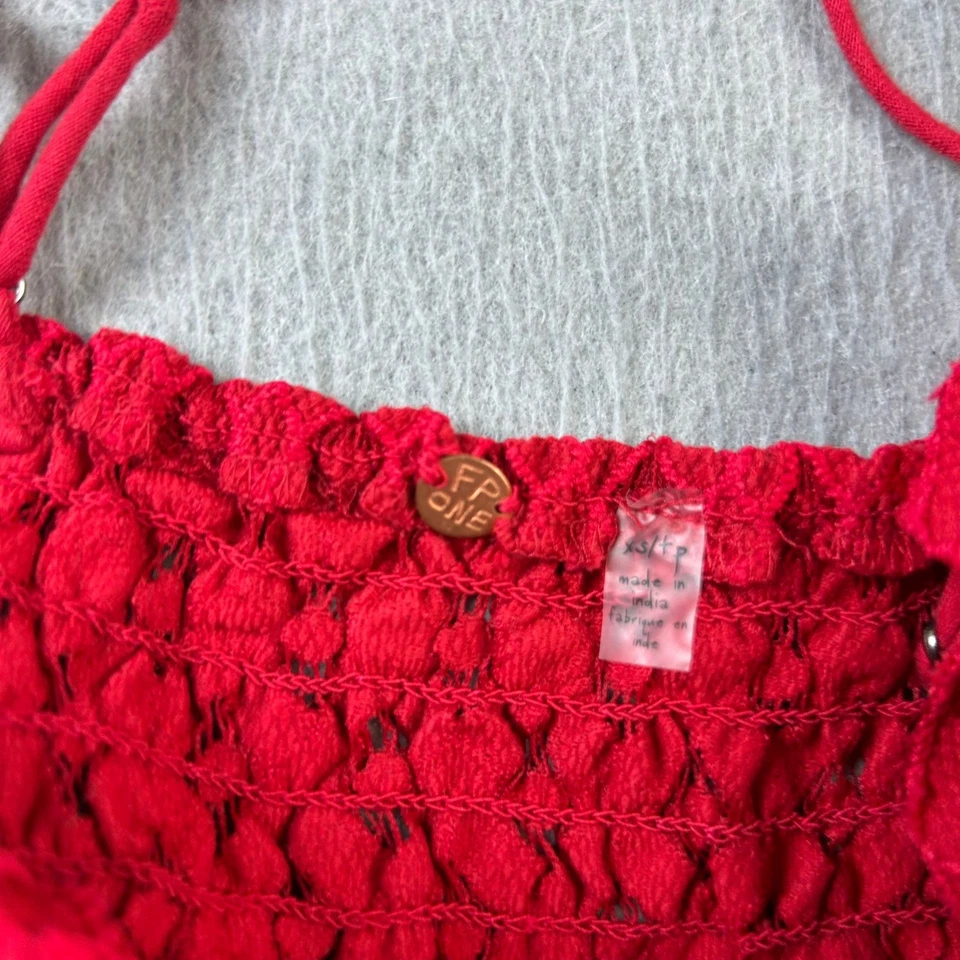 Top Free People para mujer XS rojo encaje fruncido correa de espagueti íntimo volantes nuevo con etiquetas Foto 2 de 4