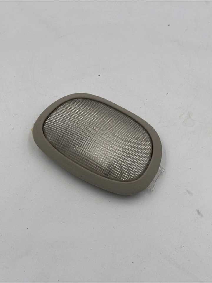 Оригинальный задний купольный грузовой фонарь для Dodge RAM 1500 2500 1998-2001 годов выпуска 04685242 115D - Изображение 3 из 4