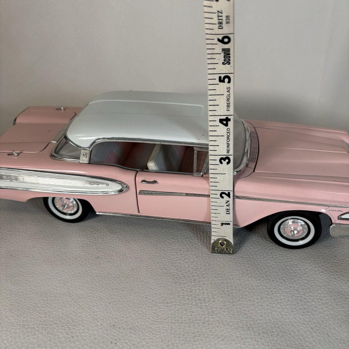 1958 Ford Edsel Citation Car Road Legends Pink Hardtop 1:18 Scale