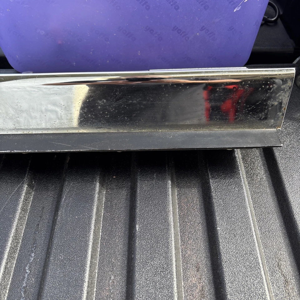 Chrysler Newport 1968 puerta de guantera personalizada Foto 4 de 4