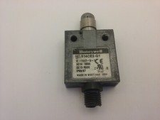 HONEYWELL MICROSWITCH 914CE2-Q1 LIMIT SWITCH TOP ROLLER PLUNGER 4 PIN