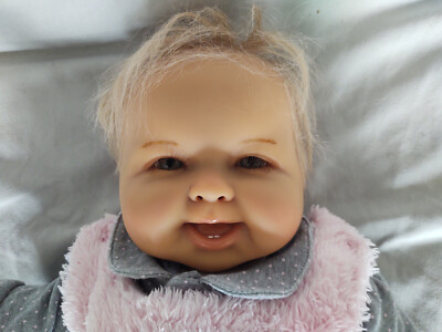 Reborn Toddler,  von Berenguer  misst ca. 55 cm, blond, RESIN?