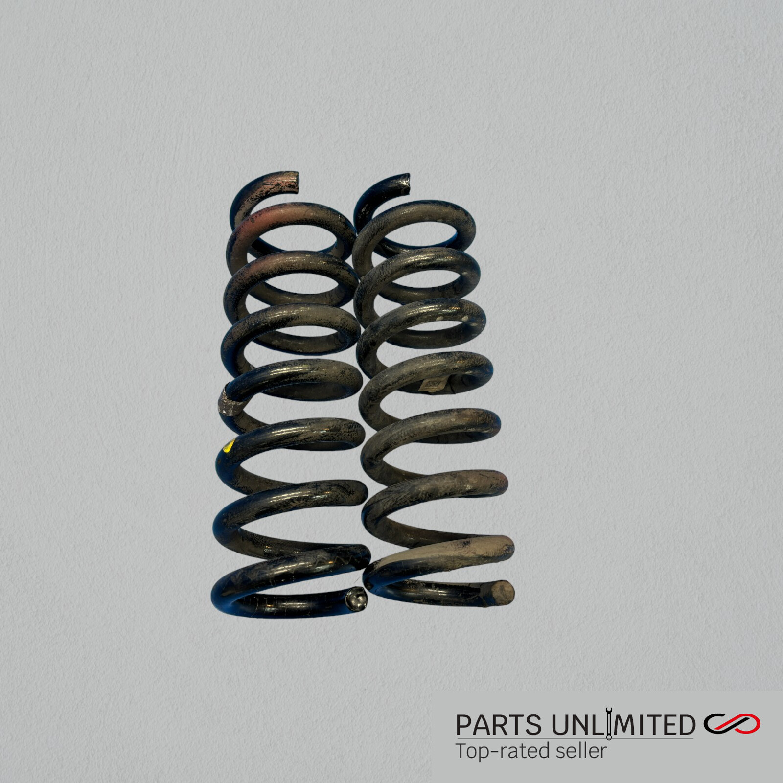 14-17 Maserati Ghibli M157 OEM rear coil springs absorbers STOCK factory x2