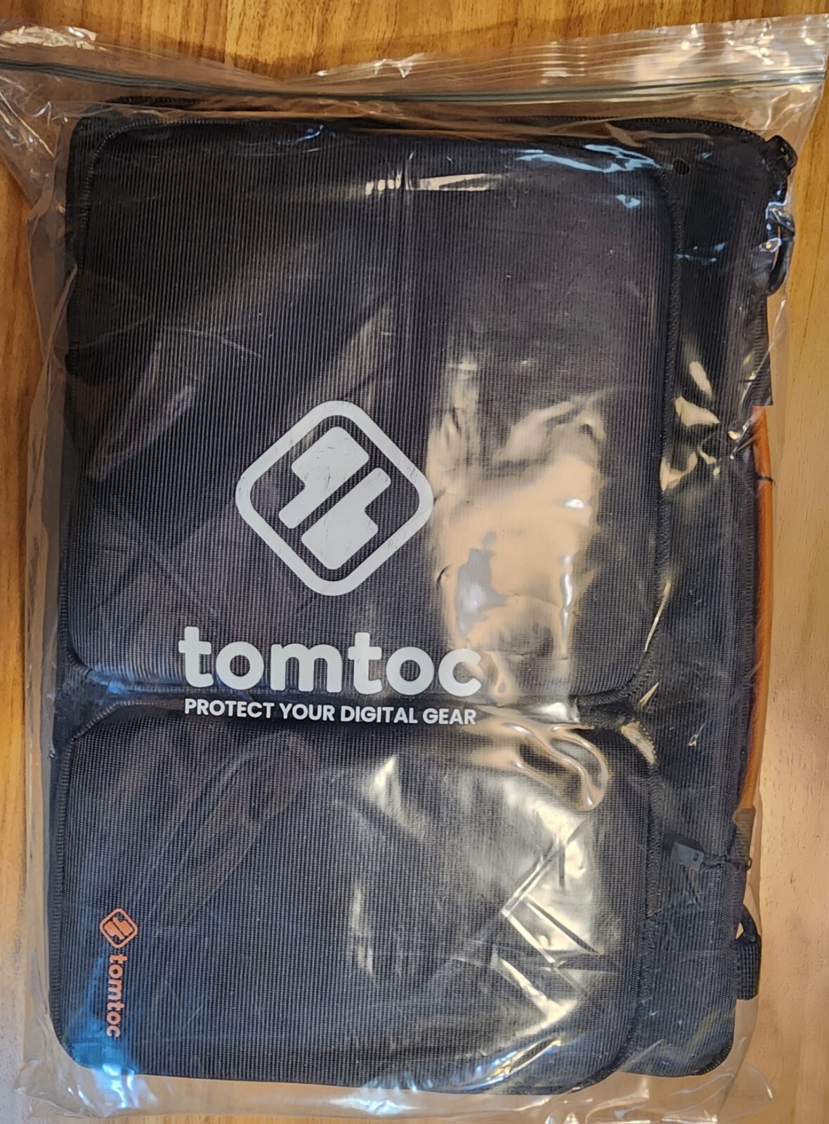 Tomtoc 360 Protective Laptop Shoulder Bag For 13inch Lap Top Black (Brand New) eBay