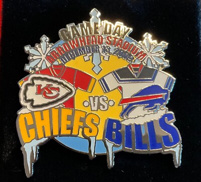 Kansas City Chiefs vs Buffalo Bills 2009 Game Day Pin Arrowhead